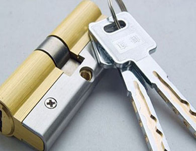 卫东24小时上门开锁公司